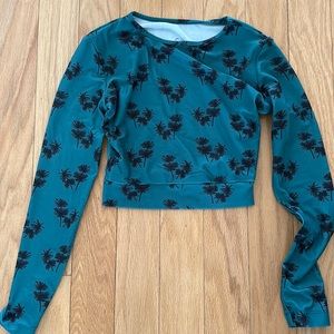 Seea women’s crop top rash guard, size small